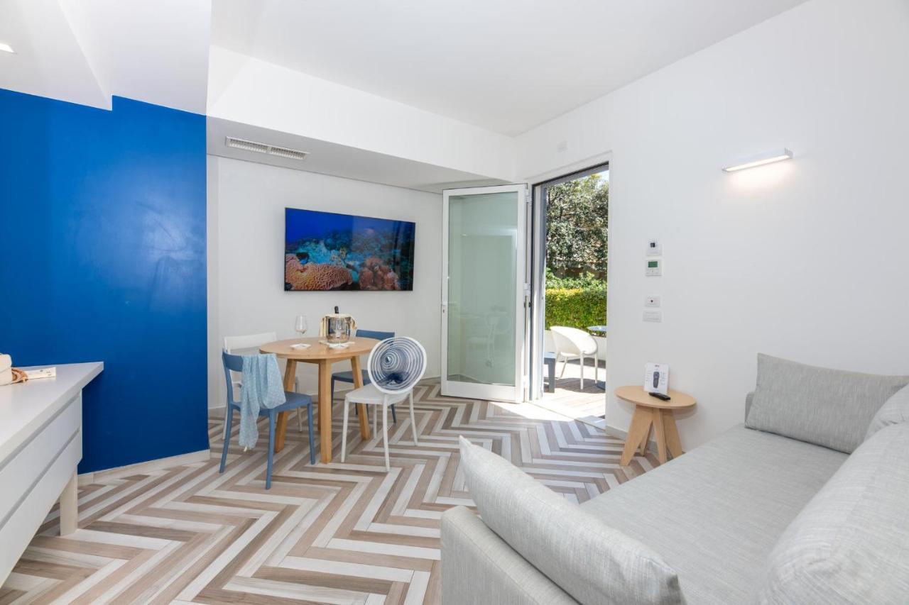 Amarina Suite Emotion Marina di Pietrasanta Esterno foto