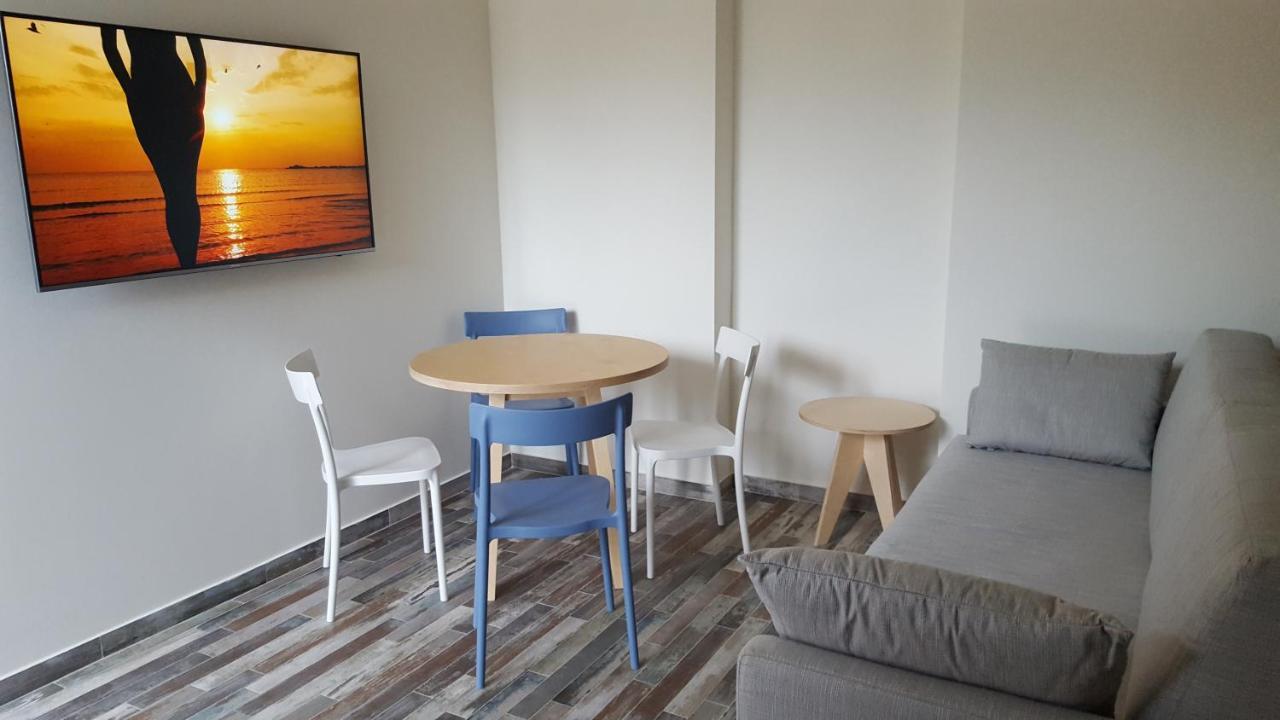 Amarina Suite Emotion Marina di Pietrasanta Esterno foto